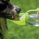 Hunde-Trinkflasche mit Silikon-Trinkblatt
